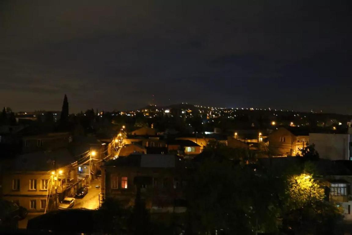 Your Home In Tbilisi: Cosy Stay In The Old City Eksteriør bilde